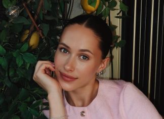 Полина Кнороз поделилась фотографиями с пляжа во время отпуска на Мальдивах Полина Кнороз поделилась фотографиями с пляжа во время отпуска на Мальдивах