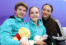 Фефелова и Валов выиграли этап Гран-при ISU Фефелова и Валов выиграли этап Гран-при ISU