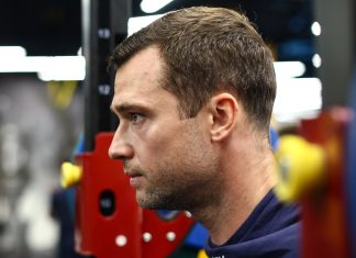 Разин объяснил отсутствие Яковлева спортивными причинами Разин объяснил отсутствие Яковлева спортивными причинами