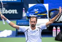 Даниил Медведев вышел в четвертый круг US Open Даниил Медведев вышел в четвертый круг US Open
