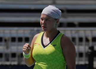 Шнайдер уверенно обыграла украинку Снигур в первом круге US Open Шнайдер уверенно обыграла украинку Снигур в первом круге US Open
