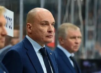 Разин на пресс-конференции послал журналистов в ж..у Разин на пресс-конференции послал журналистов в ж..у