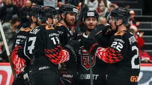 Бывший игрок «Авангарда» Абросимов высказался об эпидемии травм в клубе