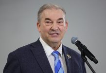 Третьяк надеется на скорое возвращение флага и гимна российским спортсменам Третьяк надеется на скорое возвращение флага и гимна российским спортсменам