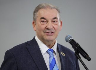 Третьяк надеется на скорое возвращение флага и гимна российским спортсменам Третьяк надеется на скорое возвращение флага и гимна российским спортсменам