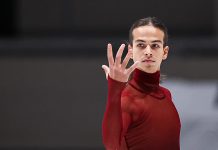 Гуменник лидирует после короткой программы в Петербурге Гуменник лидирует после короткой программы в Петербурге