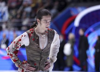 Гуменник выиграл чемпионат России и занял шестое место на Олимпиаде Гуменник выиграл чемпионат России и занял шестое место на Олимпиаде