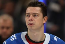 Гусев покинул «Динамо» и подписал контракт с «Сочи» Гусев покинул «Динамо» и подписал контракт с «Сочи»