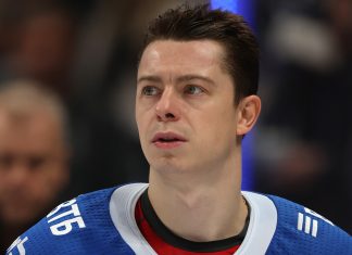 Гусев покинул «Динамо» и подписал контракт с «Сочи» Гусев покинул «Динамо» и подписал контракт с «Сочи»
