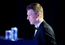 Ягудин оценил замену Мозалёва на Ветлугина Ягудин оценил замену Мозалёва на Ветлугина