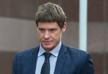 Сёмин назвал возвращение России лучшим подарком хоккею Сёмин назвал возвращение России лучшим подарком хоккею