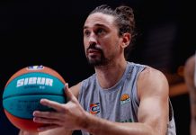 Швед пропустит около двух месяцев из-за травмы кисти