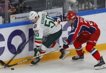 Денис Комков заключил контракт с «Ак Барсом» Денис Комков заключил контракт с «Ак Барсом»