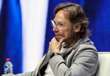 Карпин захотел матч сборных России и США Карпин захотел матч сборных России и США