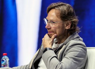 Карпин захотел матч сборных России и США Карпин захотел матч сборных России и США