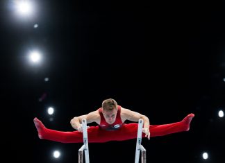 Россия вышла в командный финал чемпионата мира по гимнастике Россия вышла в командный финал чемпионата мира по гимнастике