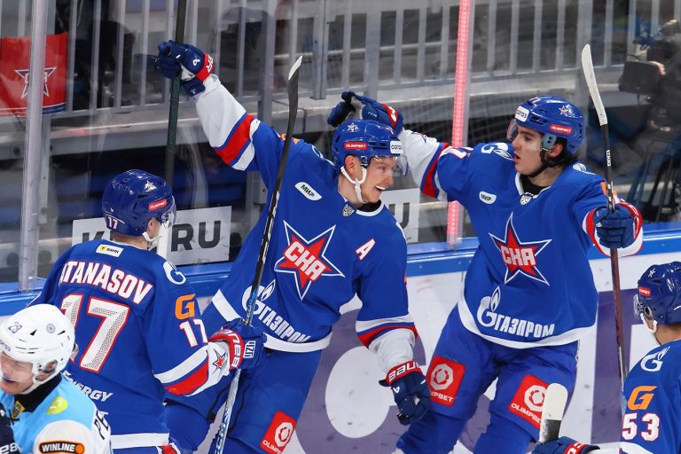 СКА одержал первую победу при Разине