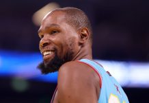 Дюрант оценил чемпионство «Оклахома-Сити Тандер» Дюрант оценил чемпионство «Оклахома-Сити Тандер»