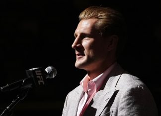 Волков усомнился в ценности пояса UFC Волков усомнился в ценности пояса UFC