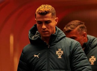 Гришин: На месте Роналду сейчас играет футболист сильнее Гришин: На месте Роналду сейчас играет футболист сильнее