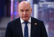 Бывший тренер «Спартака» Уланов: Разин останется в КХЛ Бывший тренер «Спартака» Уланов: Разин останется в КХЛ