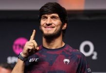 Магомедов: Евлоев ещё возьмёт титул чемпиона UFC Магомедов: Евлоев ещё возьмёт титул чемпиона UFC