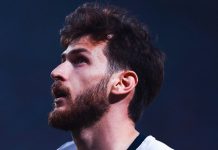 Белоус заявил, что игра «ПСЖ» не держалась на Хвиче Белоус заявил, что игра «ПСЖ» не держалась на Хвиче