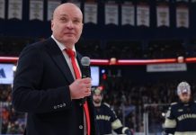 «Металлург» расстался с главным тренером Андреем Разиным «Металлург» расстался с главным тренером Андреем Разиным